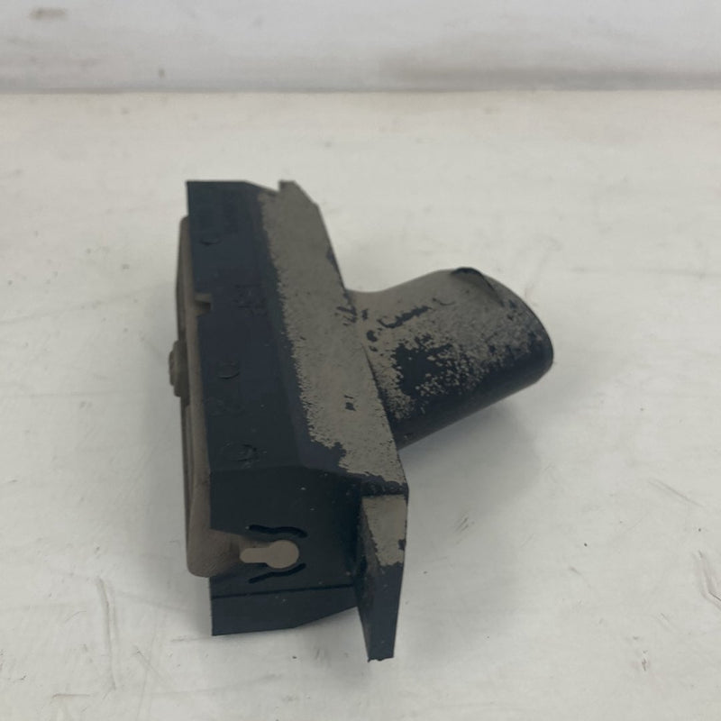 1995-1998 Chevrolet Silverado 2500 GMT400 Dash Air Vent 15704849 OEM