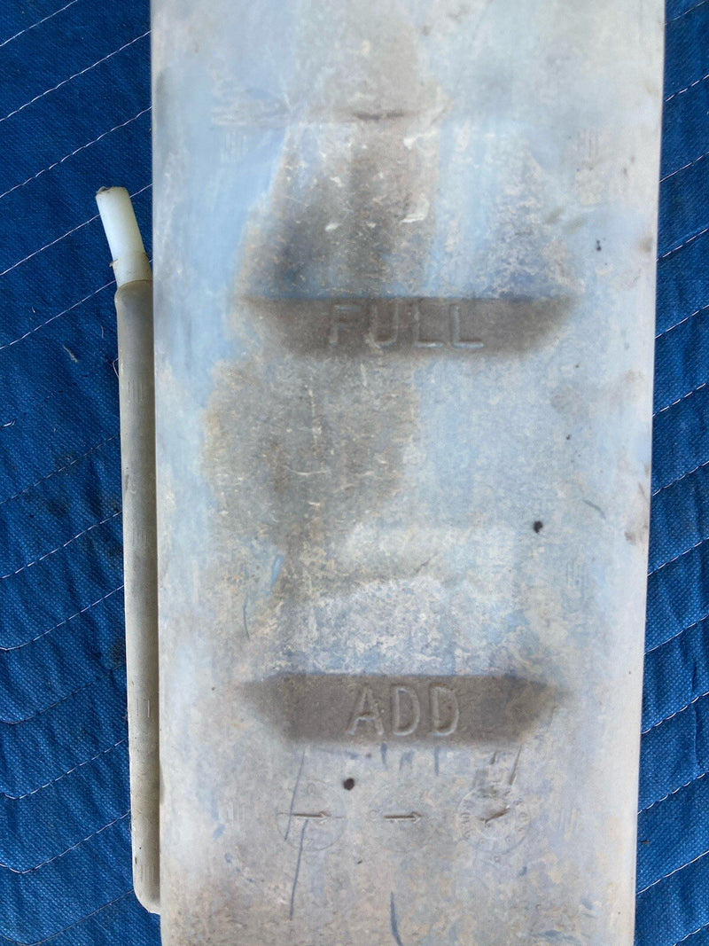 1997-2002 Jeep Wrangler TJ Engine Coolant Reservoir Tank 52028065ac OEM #3274M