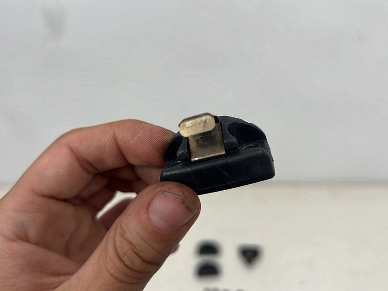 1996-2003 Audi S8 D2 A8 Sun Visor Shade Retaining Clip Pair OEM #6493EM