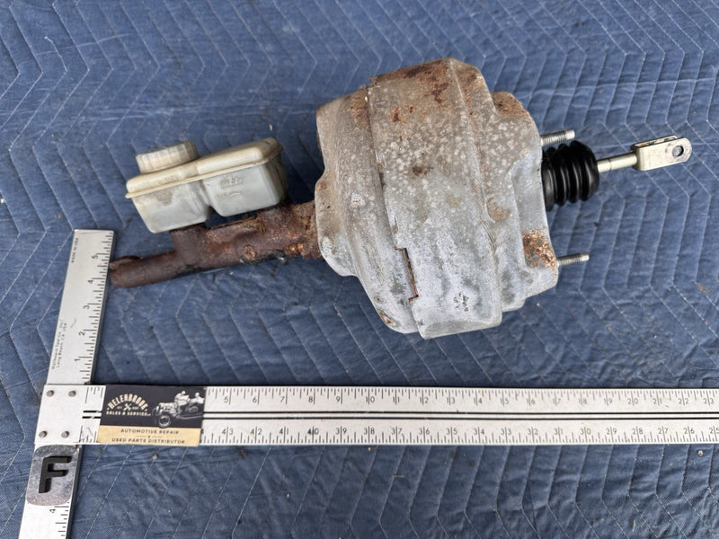 1986-1993 Volvo 240 244 245 Brake Booster & Master Cylinder Assembly OEM #4907E