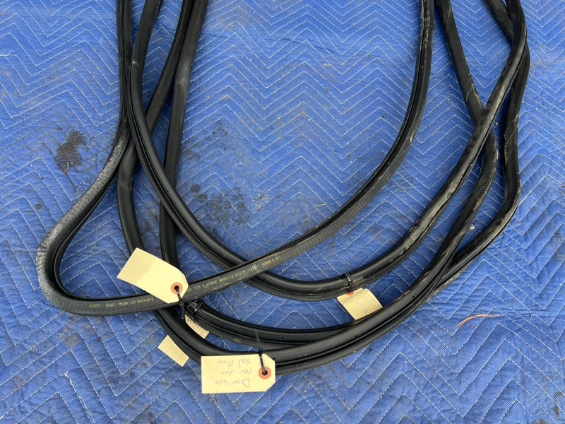 2005-2011 Audi A6 Front Rear LH & RH Door Seal Weather Guard Set of 4 OE #3398EM