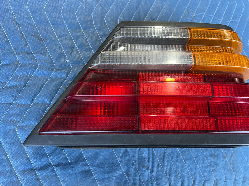 1986-1995 Mercedes 300D W124 Rear Right RH Passenger Tail Light Lamp OEM #2646EM