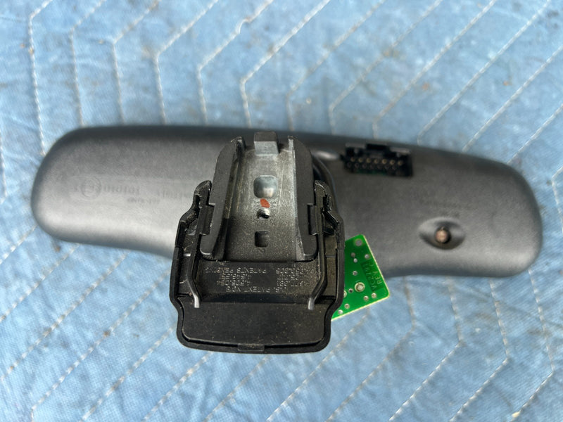 2002-2006 Toyota Camry  Rear View Mirror  Auto Dim OEM #74DU