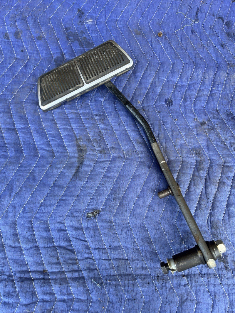 1980-1985 Cadillac Seville Brake Pedal Assembly 25505349 GM OEM #3426M