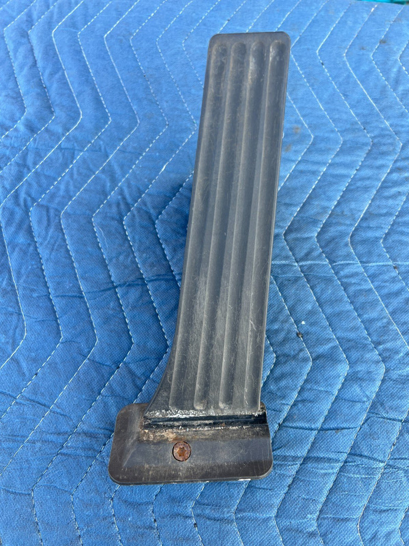 2011-2017 BMW X3 F25 Gas Pedal Accelerator Throttle Pad Assembly OEM #2354EM