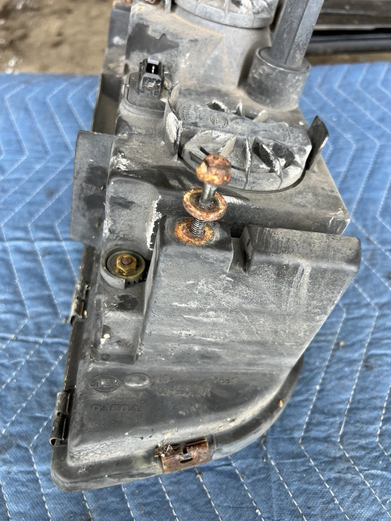 1993-1997 Volvo 850 850R Front Left Driver Side Headlight Assembly OEM #4544E