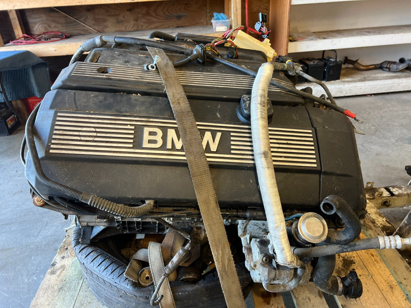 2000-2005 BMW 325xi E46 Engine Assembly M54 2.5L 6 Cyl *Runs* OEM #4844EM