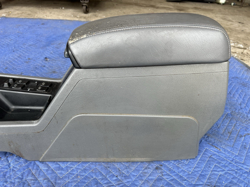 1993-1997 Volvo 850 850R Charcoal Center Console Assembly & Armrest OEM #4417E