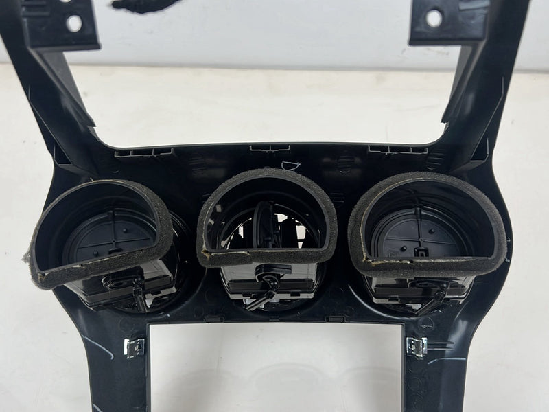 2012 Chevrolet Captiva Sport - Dash Vent