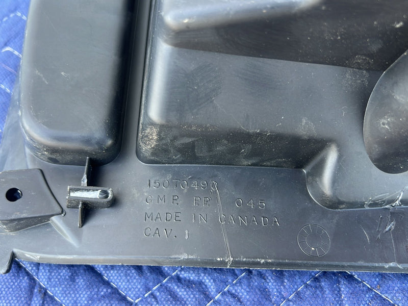 Chevrolet Silverado - Center Console PN: 15070490
