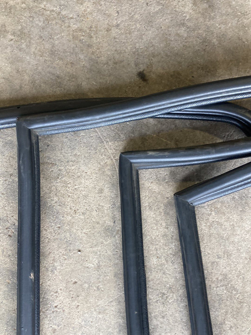 1992 Volvo 940 944 - Door Seal Set of 4