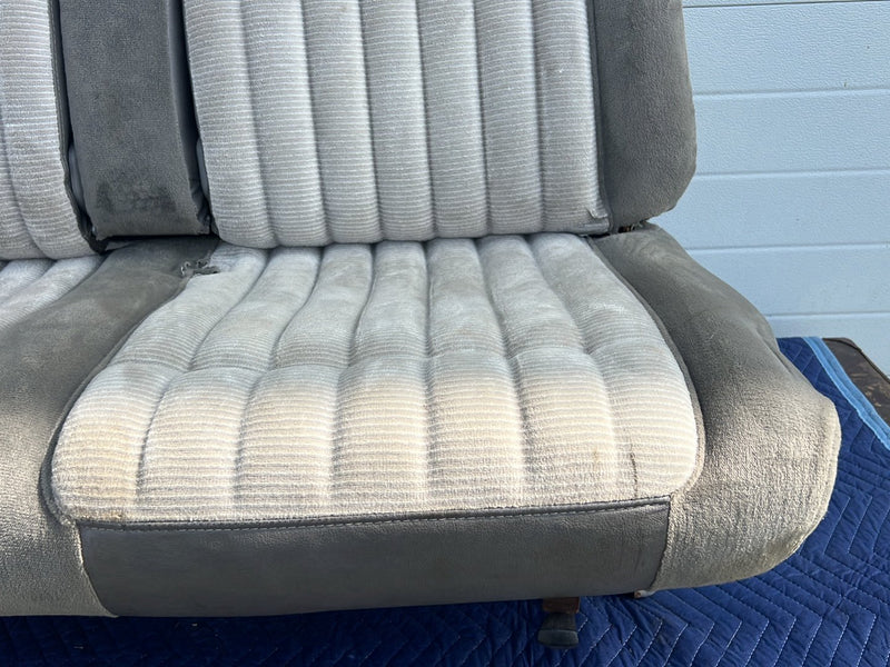 Chevrolet Silverado - Seat Front Pair