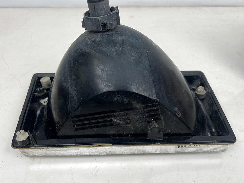 1990-1992 Volvo 740 745 940 Front Right & Left Headlight Pair 2905902 OEM #5955EM