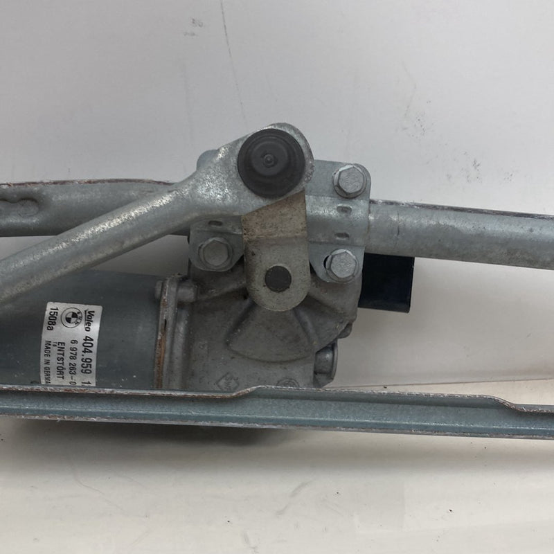 2009-2011 BMW 328i E90 Windshield Wiper Linkage Assembly 6978263 OEM #4771M