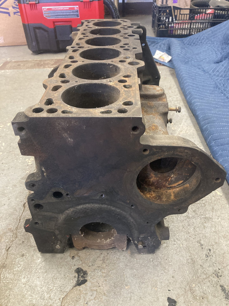 1980 Volvo 244 - Short Block
