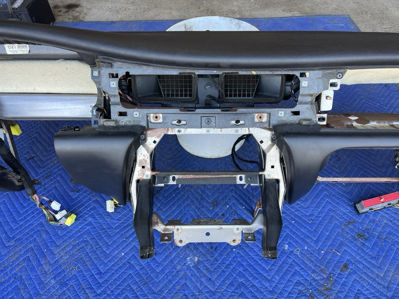 1998-2003 Jaguar XJR XJ8 X308 Dashboard Dash Board Assembly Black OEM #4670E
