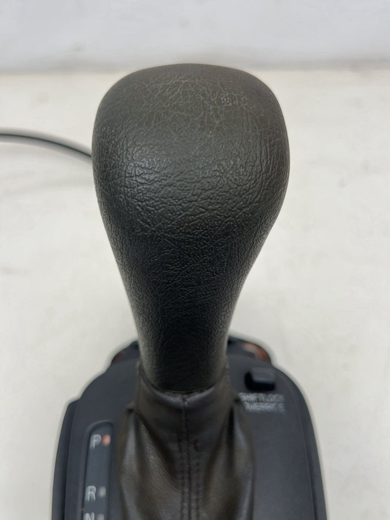 1998-2000 Volvo V70 S70 Automatic Shifter Assembly OEM