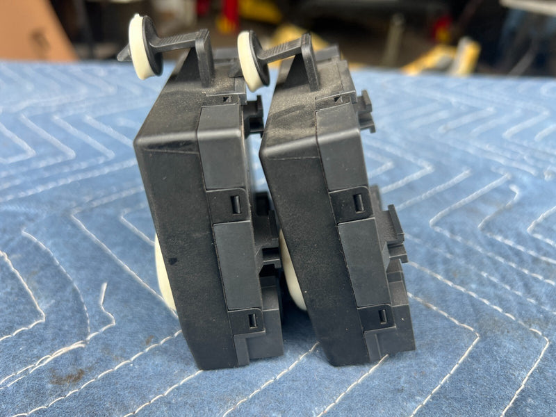2005-2011 Audi A6 Rear Door Electronic Control Module Pair 4F0959795M OEM #43ZJ
