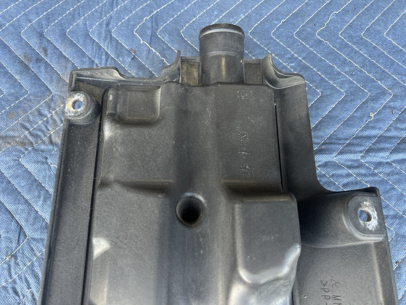 2006-2012 Mitsubishi Eclipse Valve Cover 2.4 Engine Panel MN115519 OEM #3817M