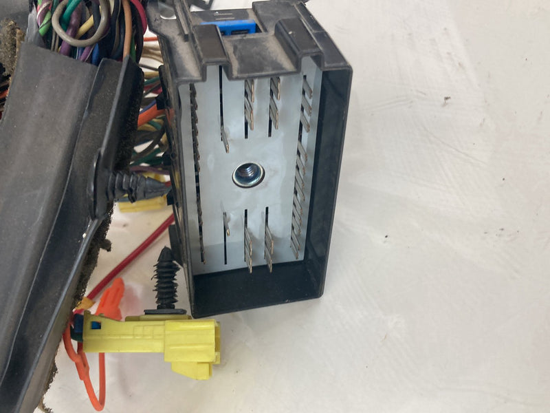 1995 Chevrolet Silverado GMT800 - Dash Wiring Harness PN: 1828