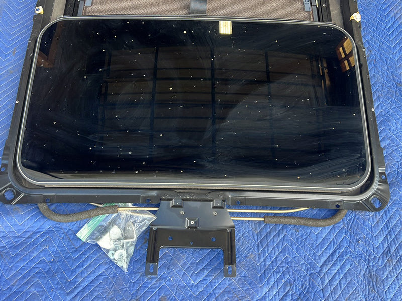 1996-2003 Audi S8 D2 A8 Black Sunroof Assembly w/ Glass 4D0877041 OEM #6429EM