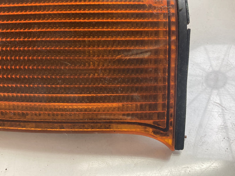 1999-2004 Land Rover Discovery II L550 Turn Signal Front Left Corner 54596269 OEM #5077M