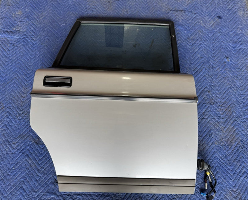 1986-1993 Volvo 240 244 Sedan Passenger Right Rear Door Silver Metallic #4860E