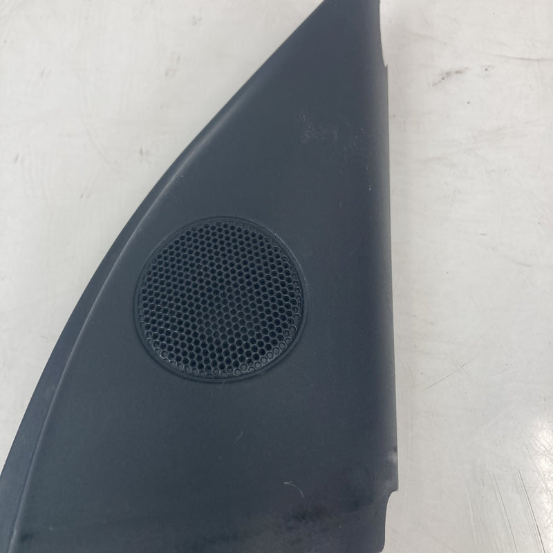 2001-2005 Volkswagen VW Passat Corner Door Trim LH RH Tweeter #5504M