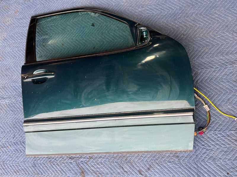 1998-2003 Mercedes W210 E320 Front Passenger Right Door Assembly OEM #4729EM