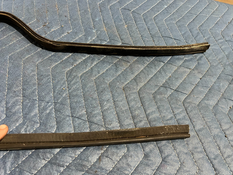 1983-1985 Porsche 944 Front Cowl to Hood Seal Weather Guard Gasket OEM #2479EM