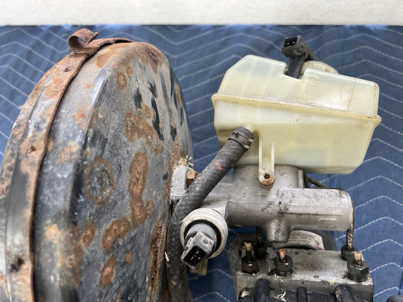 1993-1997 Volvo 850 850R Brake Booster ABS Block & Master Cylinder OEM #4545E