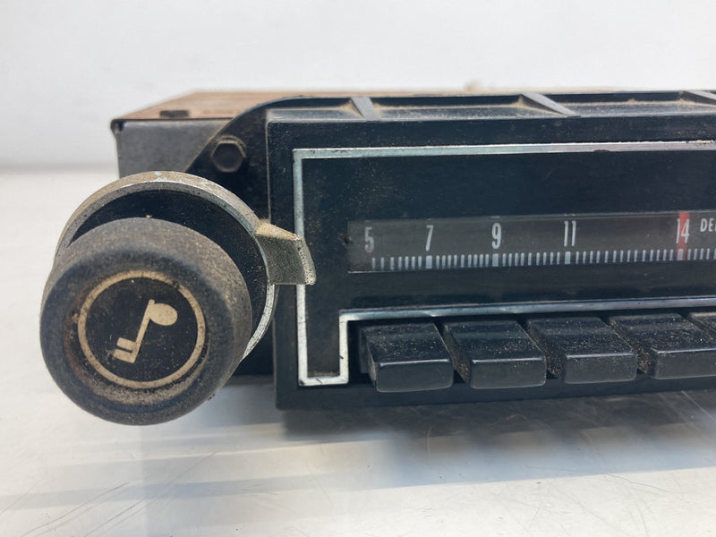 1973 Chevrolet Impala - Radio