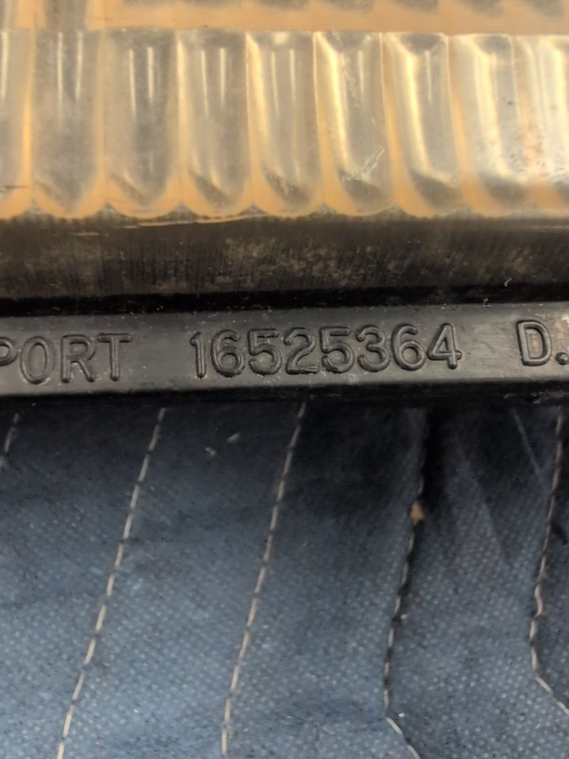 1994 Chevrolet Silverado - Left Driving Light PN: 16519394, 16519393