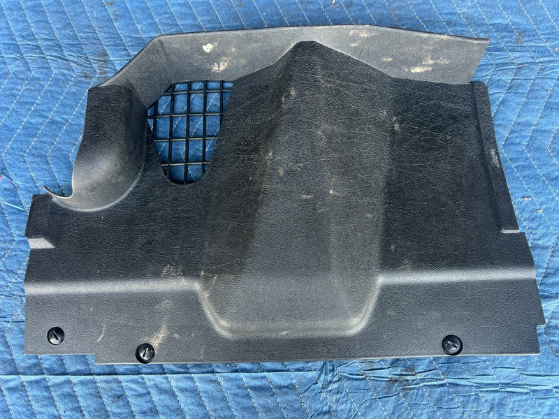 1992-1995 Volvo 940 740 Passenger Lower Kick Panel Knee Bolster Trim OEM #3232EM