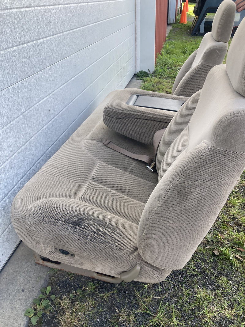 1995-1998 Chevrolet Silverado 2500 GMT400 Front Bench Seat OEM