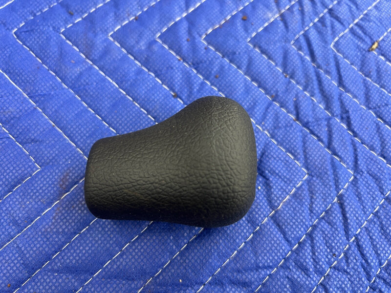 1998-2002 Isuzu Trooper Black Leather Gear Shift Knob Shifter Handle OEM #940EM