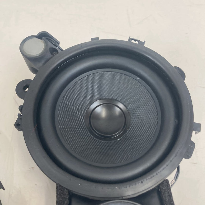 2005 Volvo XC90 I 275 Speaker Set LH RH Front Door 30657757 30657756 OEM #4819M
