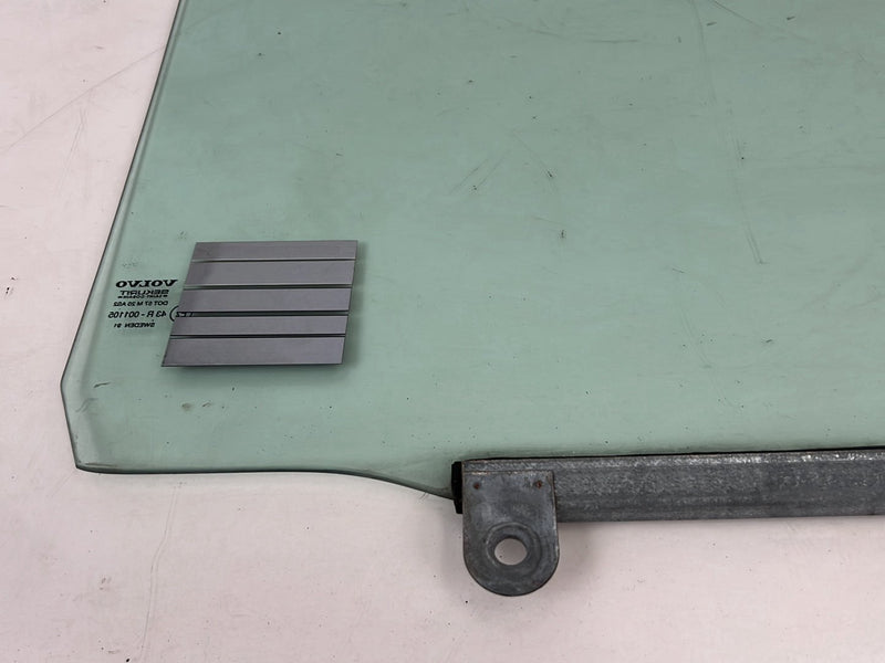 1986-1993 Volvo 240 244 Rear Passenger Right Window Glass 43R-001105 OEM #5580EM