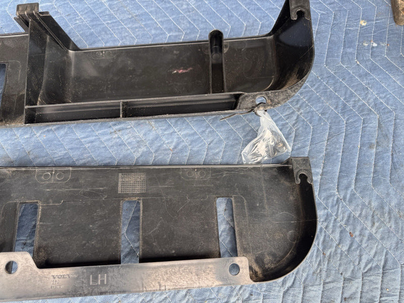 1986-1993 Volvo 240 244 245 Front Door Map Pocket Trim Pair Black OEM #4920E