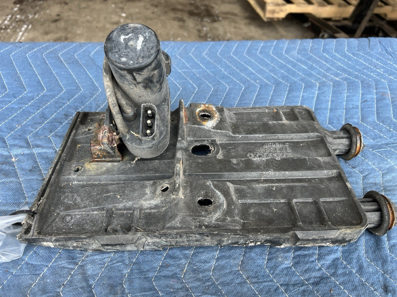 1993-1997 Volvo 850 850R Battery Bracket & Cruise Control Module OEM #4516E
