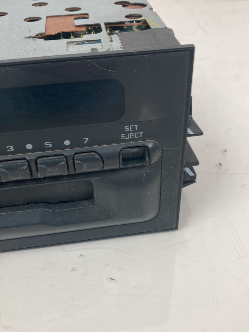 1996 Chevrolet Silverado GMT800 - Radio PN: 16194545