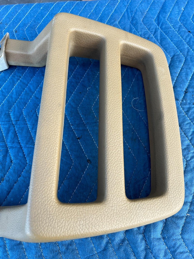 1986-1993 Volvo 240 244 Sedan Rear Right & Left Headrest Pair Tan OEM #4243EM
