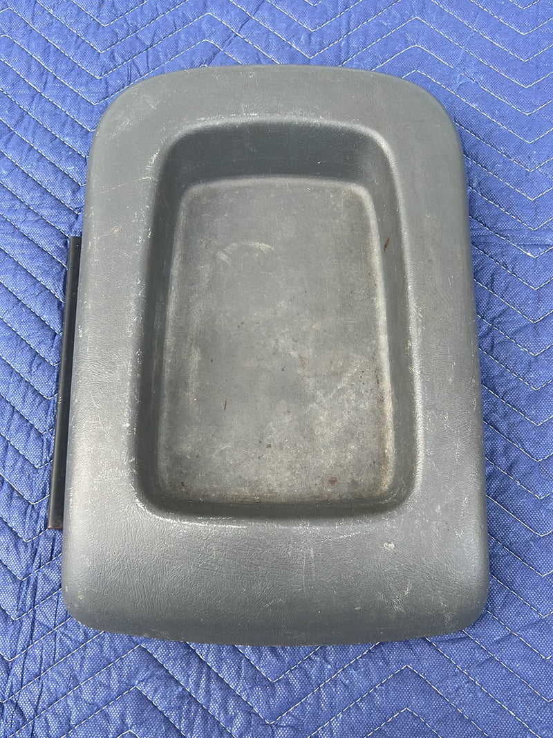 Chevrolet Silverado - Center Console Trim