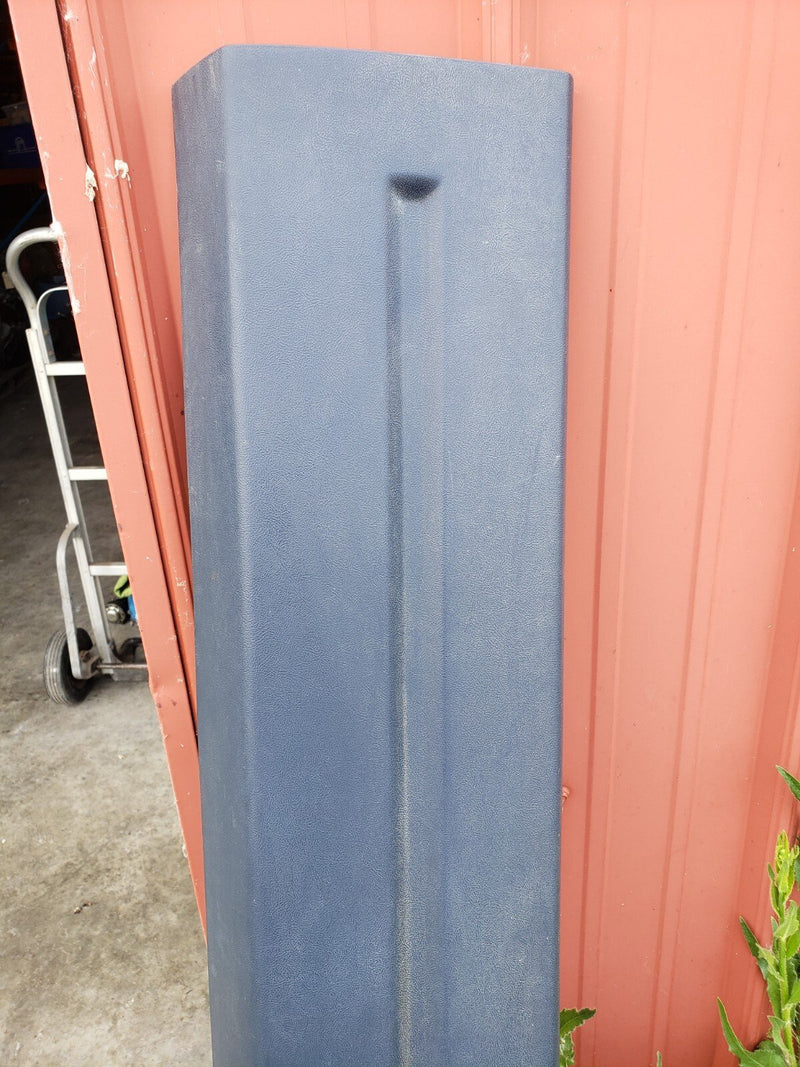 1995-1999 Chevy GMC GM 1500 C/K OEM 15569517 Rear Window Panel Trim #1207CN