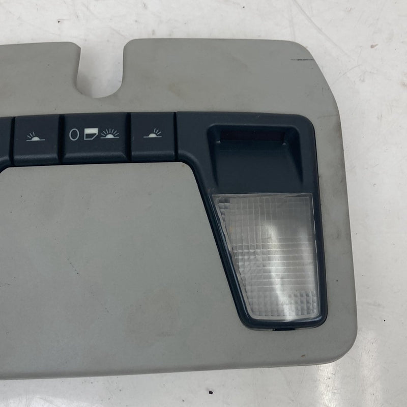 1998-2000 Volvo V70 S70 Front Overhead Center Console Dome Light OEM #5215M