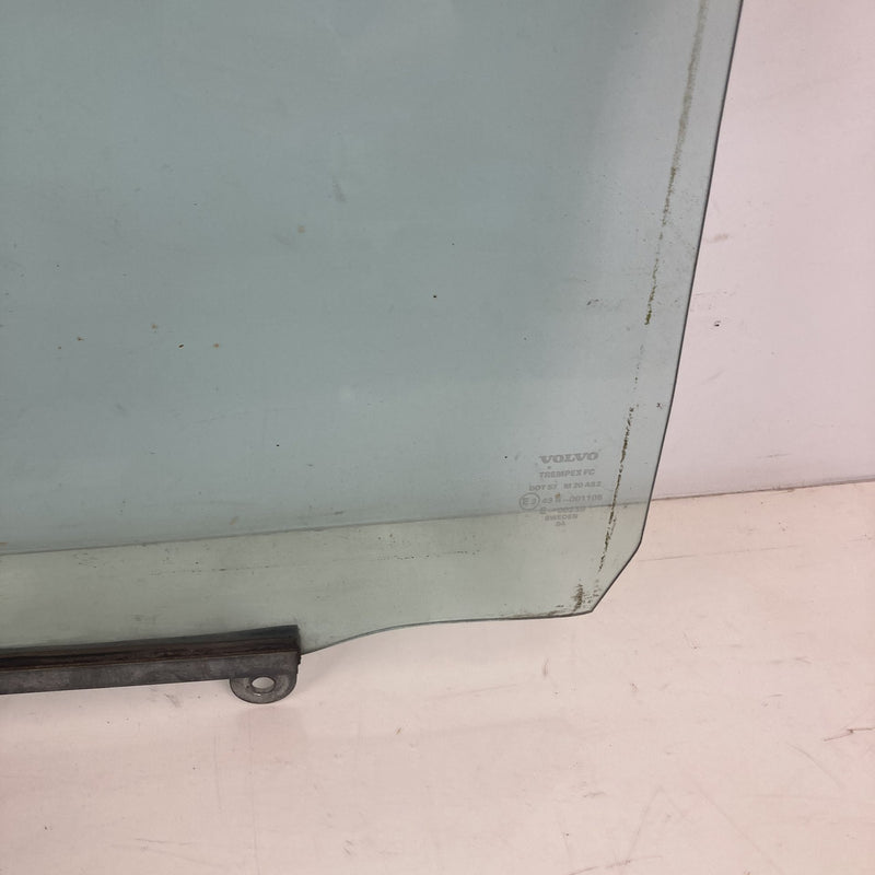 1981-1985 Volvo 240 245 Right Rear Window Glass Passenger OEM