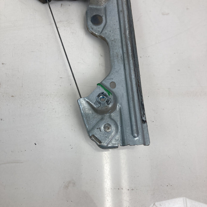 2014-2020 Chevrolet Silverado 1500 Front Right Window Regulator OEM #5580M