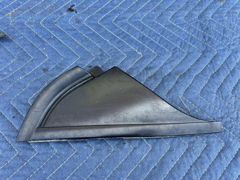 2006-2012 Mitsubishi Eclipse Front Door Corner Trim MN159363 LH RH OEM #3544M
