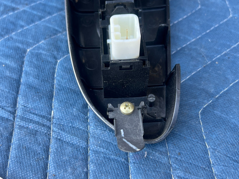 2004-2010 Toyota Sienna Front Passenger Right RH Door Window Switch OEM #3553EM