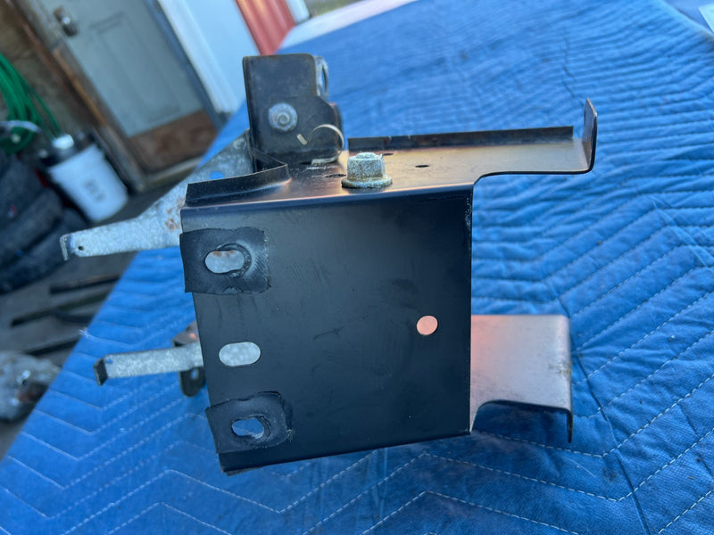 1986-1993 Volvo 240 244 Sedan Brake Pedal Lever Assembly OEM #4271EM